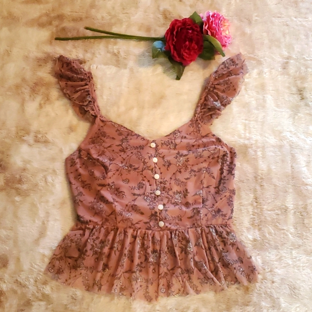 Flutter Sleeve Button Peplum Crop Top - image 1